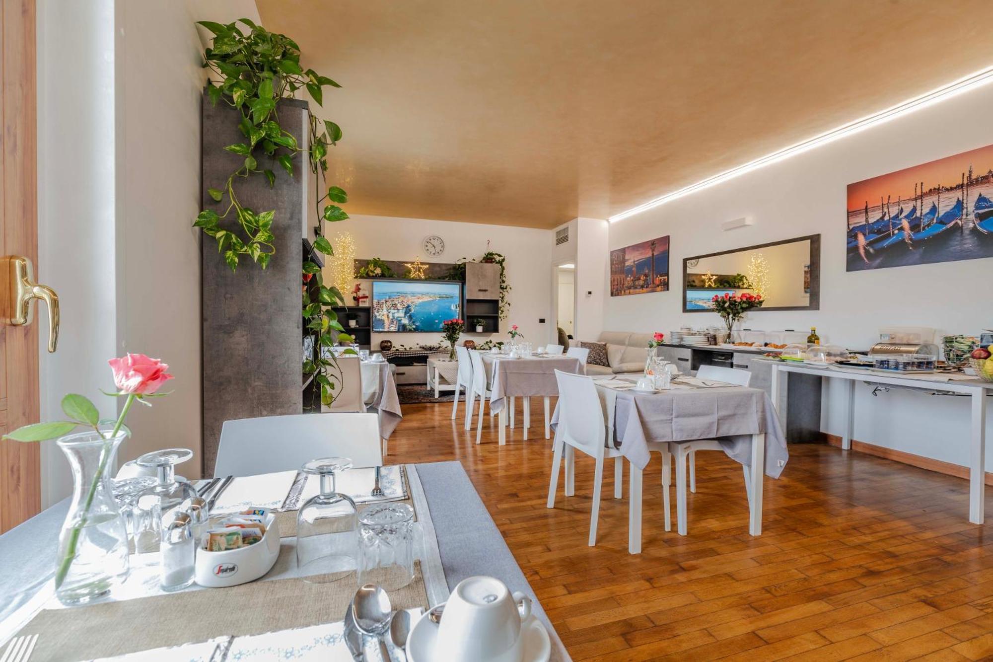 Venice Friends Residence Mestre Buitenkant foto